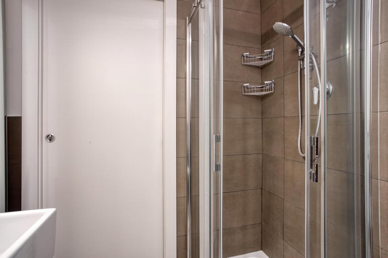Joivy Vibrant 2Bed Apt With Balcony 밀라노 외부 사진