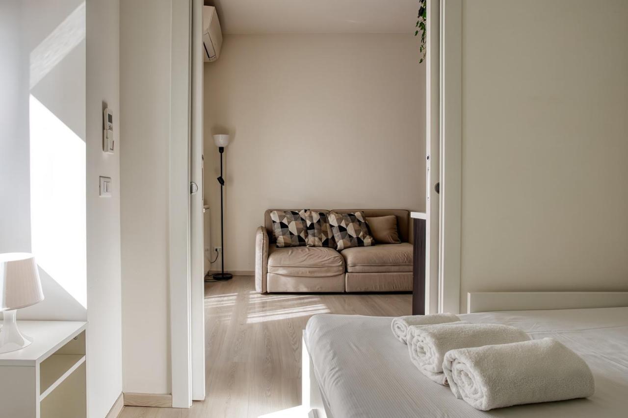 Joivy Vibrant 2Bed Apt With Balcony 밀라노 외부 사진